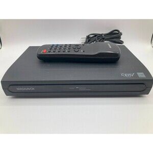 MAGNAVOX DTV Tuner MODEL NO. TB100MW9 with Remote